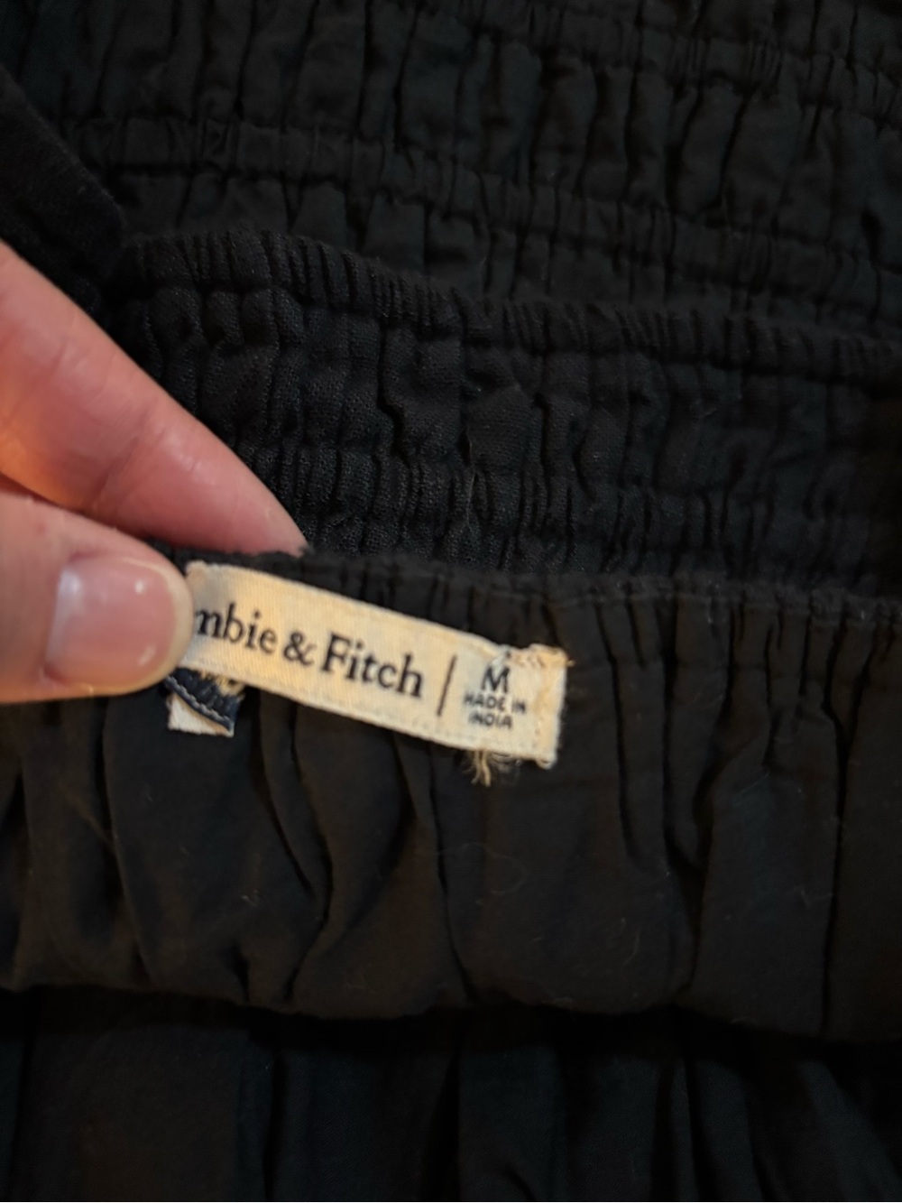 Abercrombie & Fitch Black Linen Smocked Cropped Cami - Picture 4 of 5